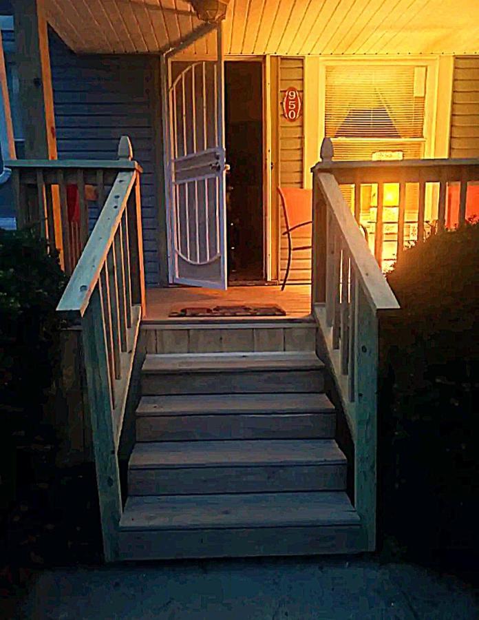 *All-American Home Minutes From Case/Uh/Cle Clinic Cleveland Heights Экстерьер фото